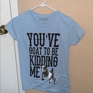 women’s short sleeve shirt